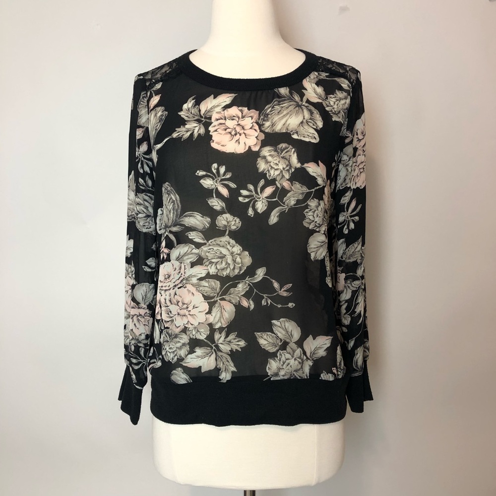 Floral pullover